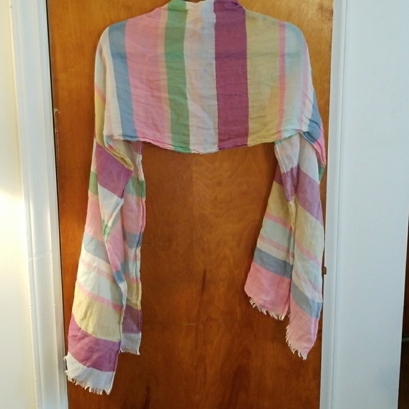 Coach scarf-- spring weight - Picture 2 of 3